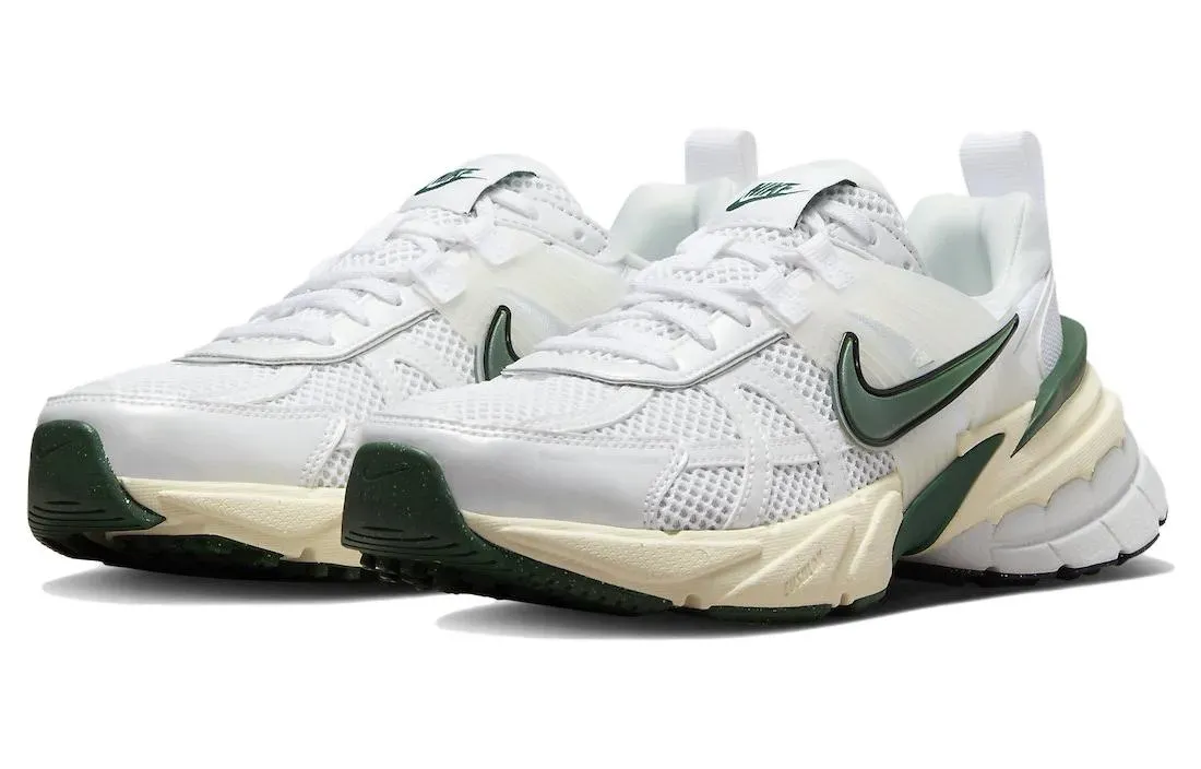 Nike V2K Run Fir 