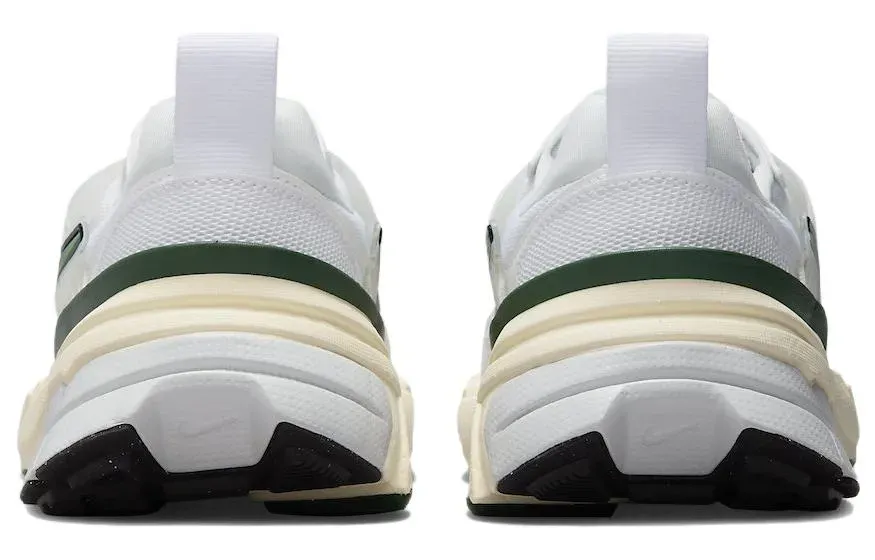 Nike V2K Run Fir 