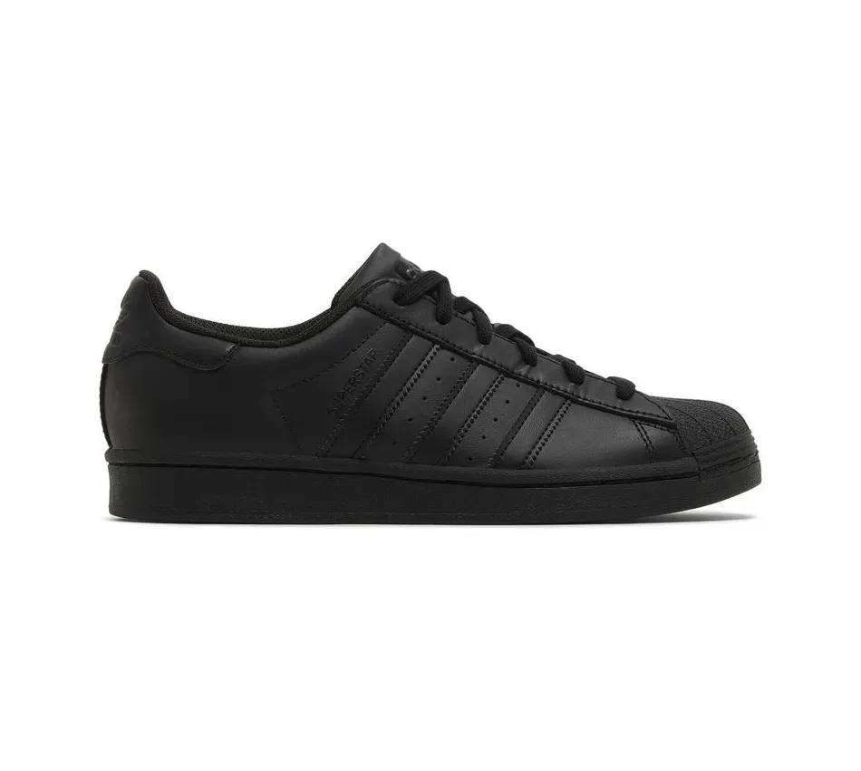 Superstar 'All Black'
