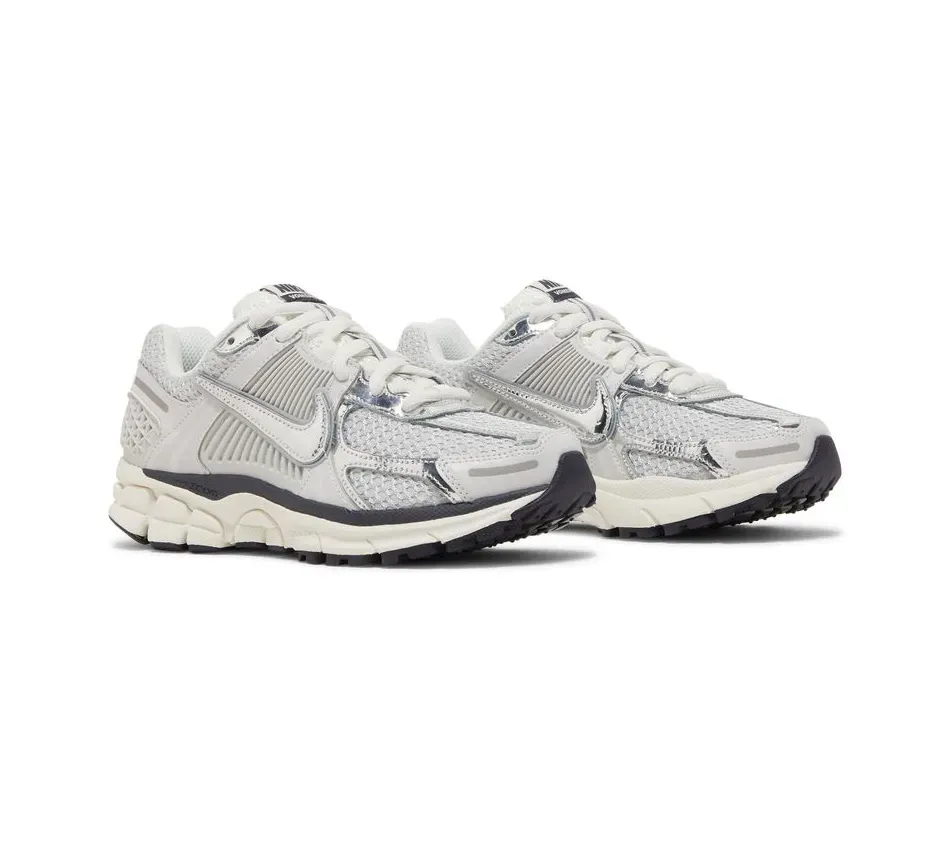 Wmns Air Zoom Vomero 5 'Photon Dust Metallic Silver'