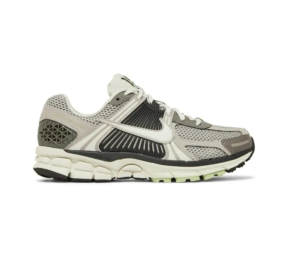 Кроссовки Nike Wmns Air Zoom Vomero 5 'Cobblestone' (Серые) Унисекс