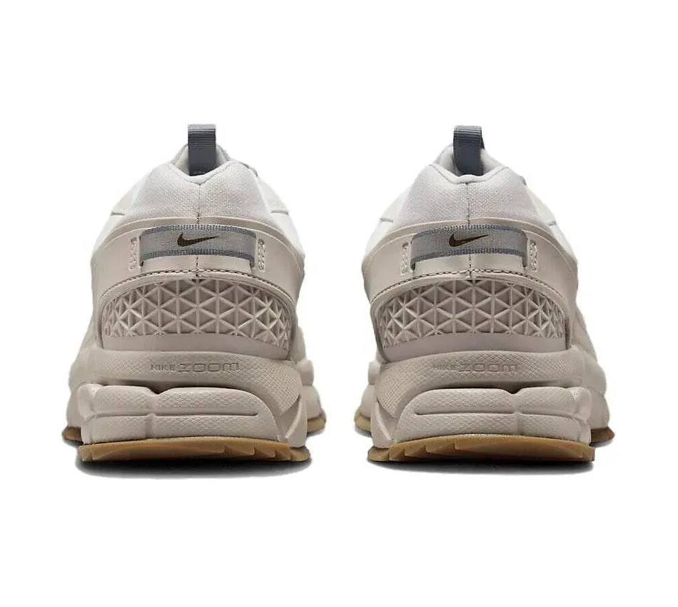 Nike Vomero Roam College Grey/White