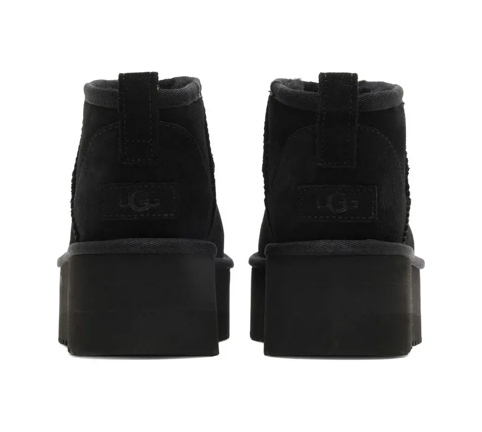 Classic Ultra Mini Platform Boot Black фото