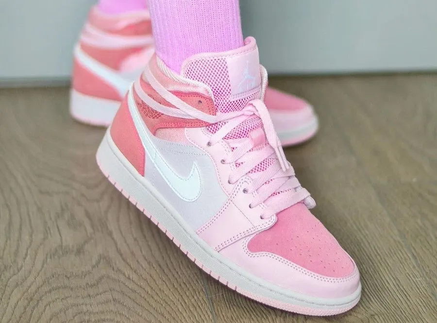 WMNS 1 Mid 'Digital Pink' (2020) фото