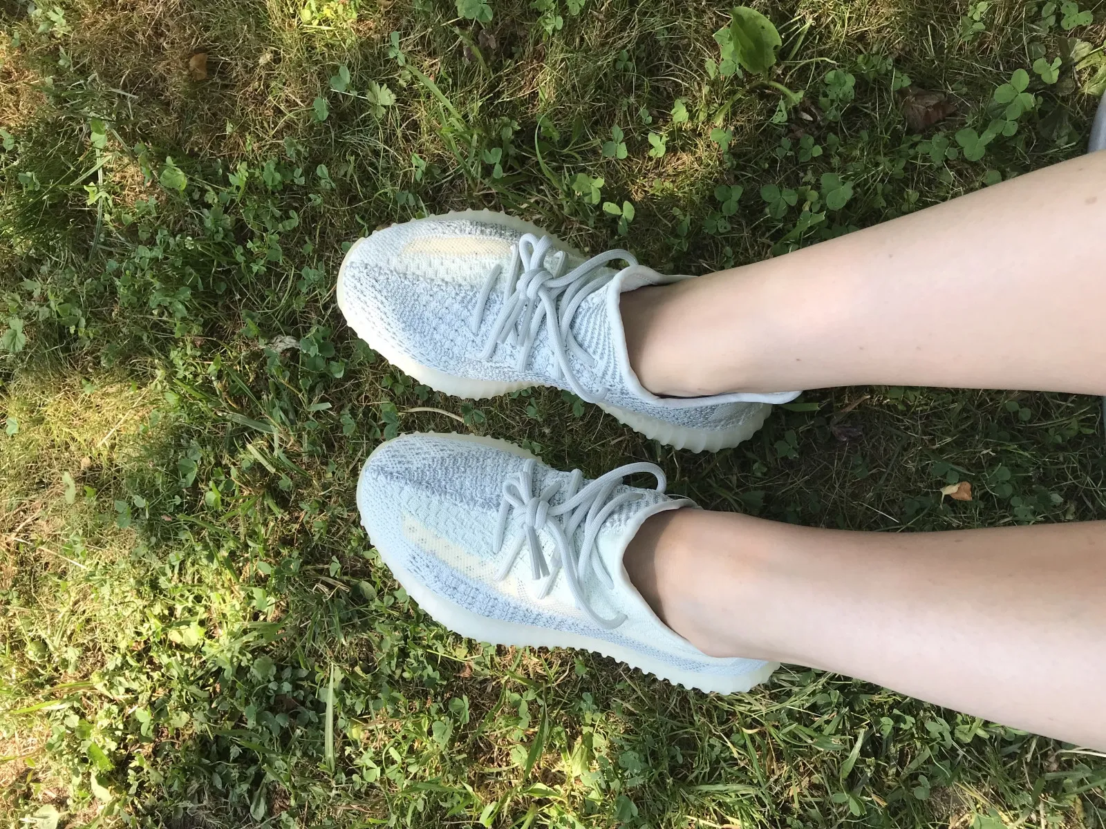 Yeezy Boost 350 V2 Cloud White (Reflective) (2019) фото