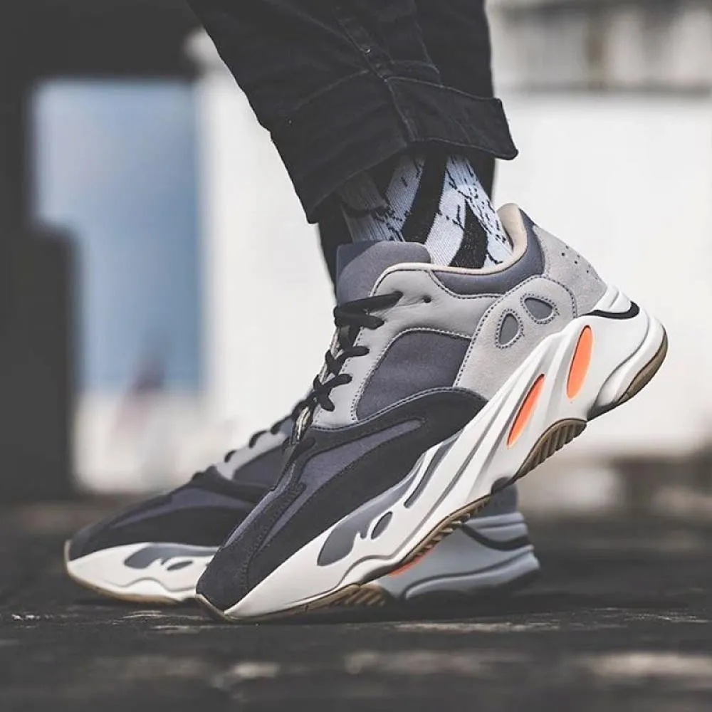 Yeezy Boost 700 Yeezy Boost 700 Magnet фото