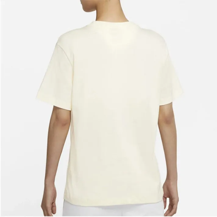 Essential Beige Tee фото
