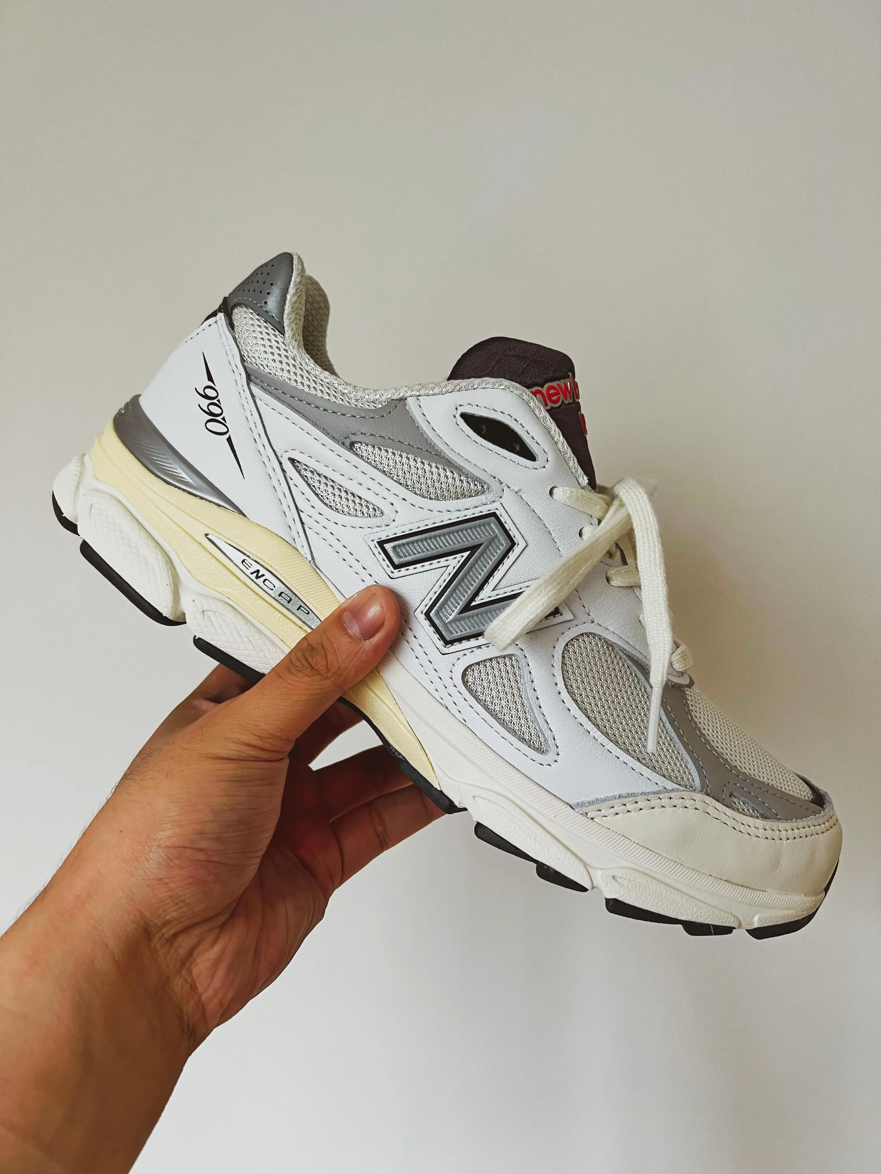 990 Teddy Santis x 990 V3 Sea Salt фото