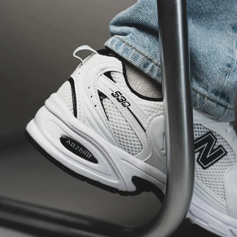 530 White Black фото