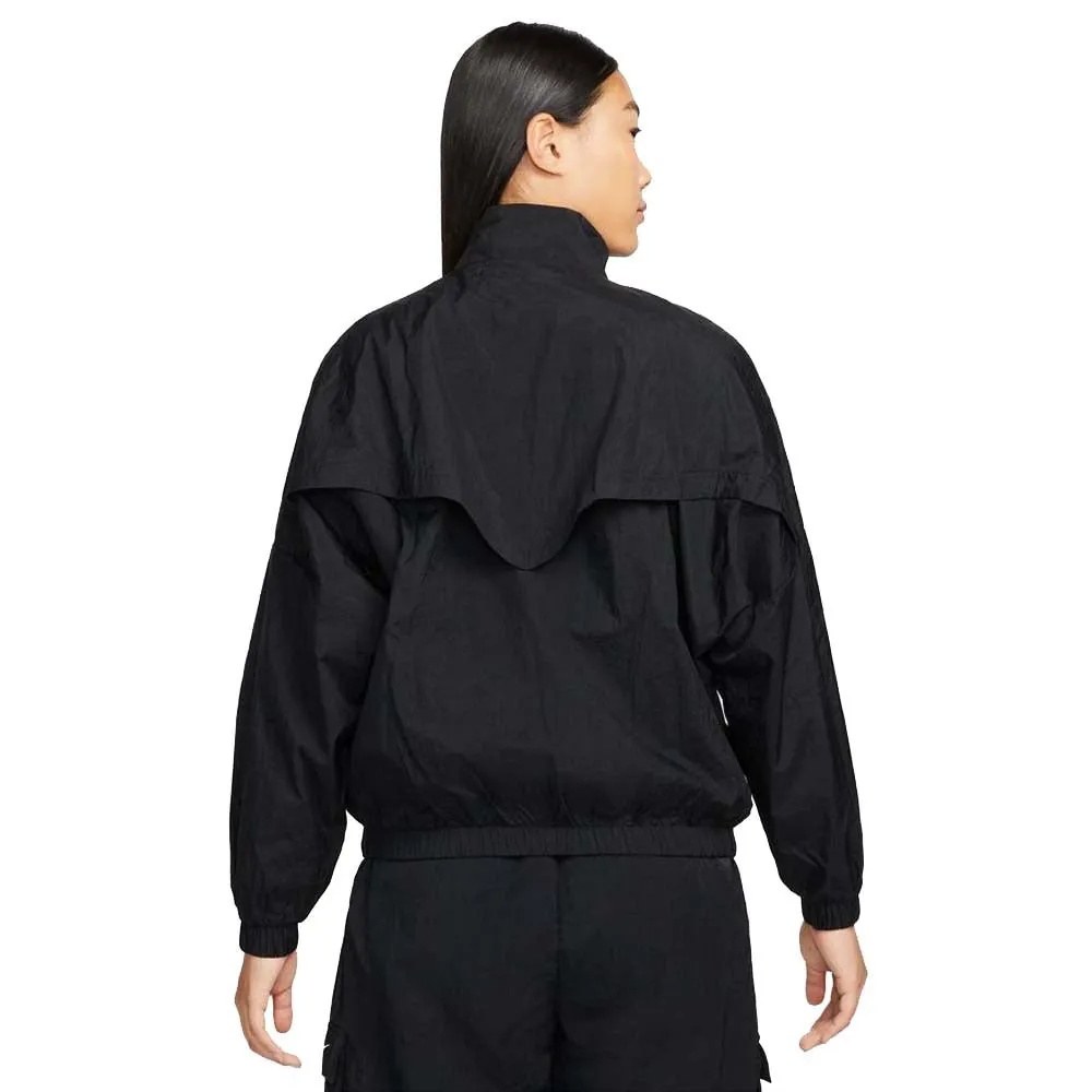 Essential Windrunner Woven Jacket Black фото