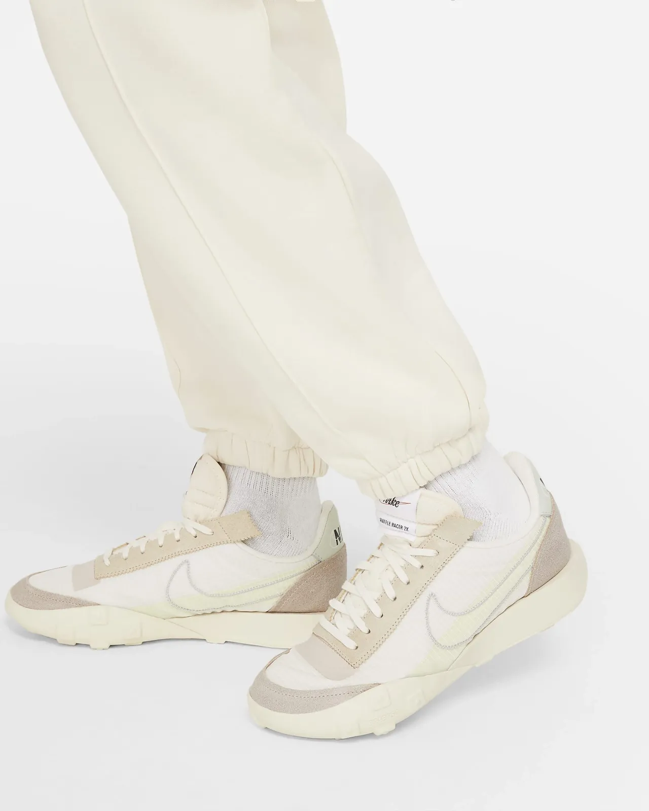 NSW Fleece Sweatpants Washed Beige фото