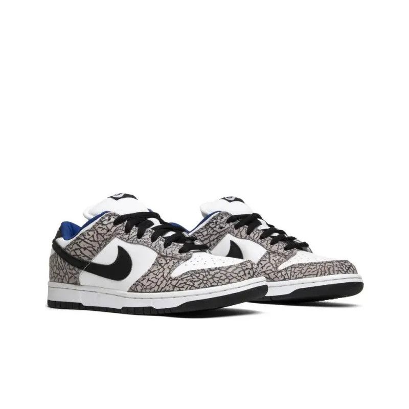 Dunk Low X Supreme SB White Cement фото