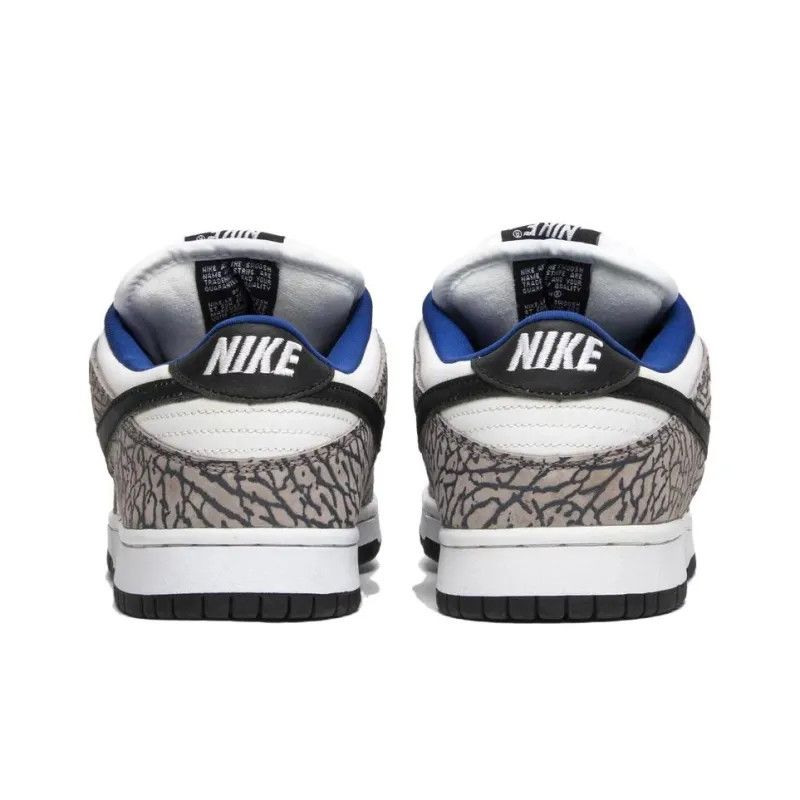 Dunk Low X Supreme SB White Cement фото