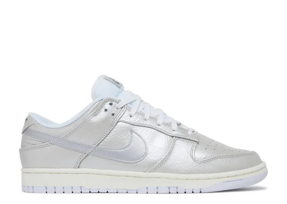 Низкие кроссовки Nike Dunk Low Metallic Silver (Серый) Унисекс