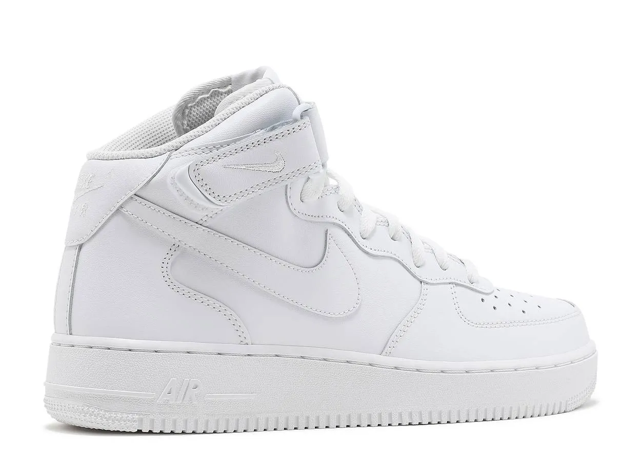 Air Force 1 Mid 07 Triple White фото