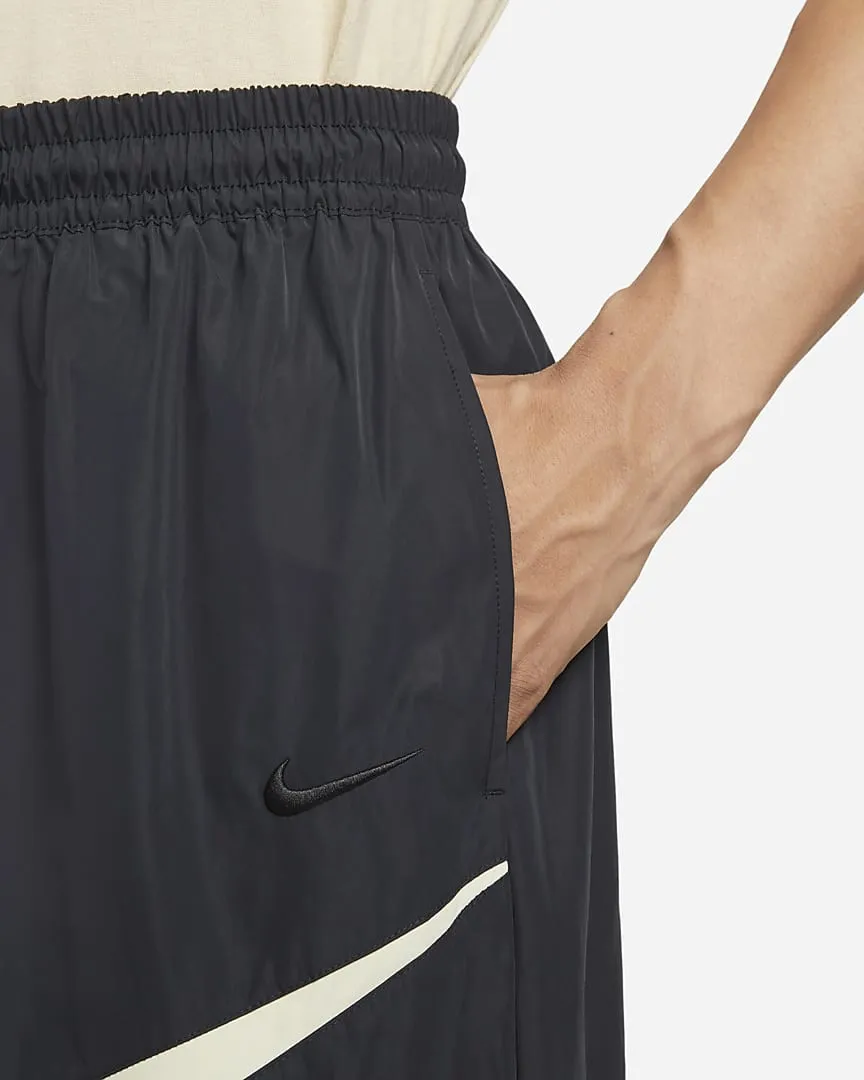 Swoosh Shorts Black фото