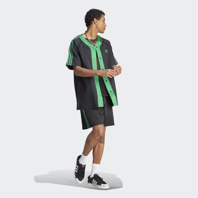 Adicolor Classics Shorts фото