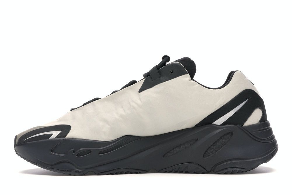 Yeezy Boost 700 MNVN Yeezy Boost 700 MNVN 'Bone' (2020) фото