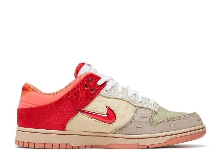 Dunk Low X The CLOT Low SP 'What The' фото