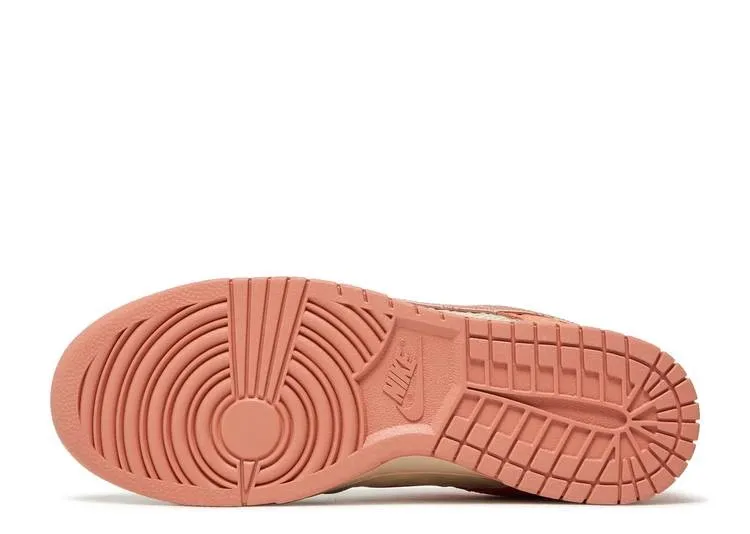 Dunk Low X The CLOT Low SP 'What The' фото