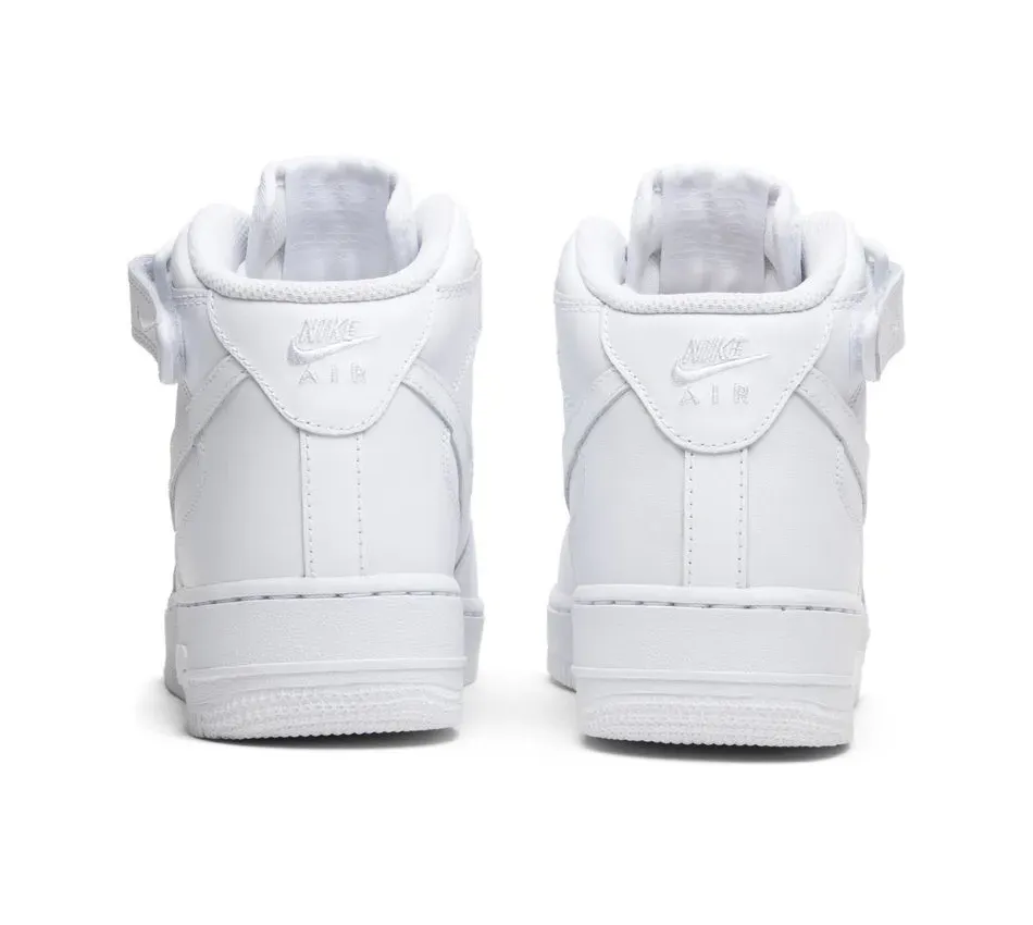 07 Leather Triple White