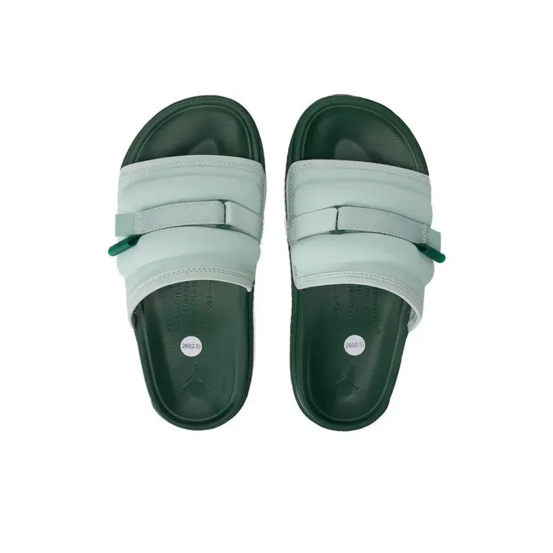 A Word Slippers фото