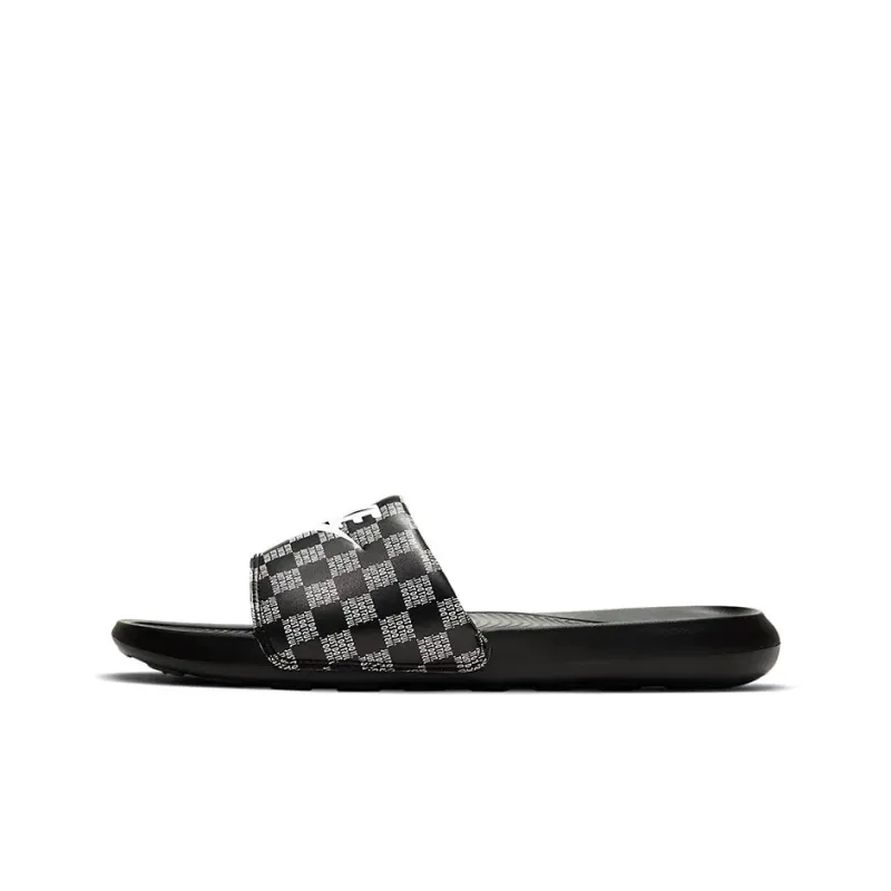Victori One Slide Print Slippers Black фото