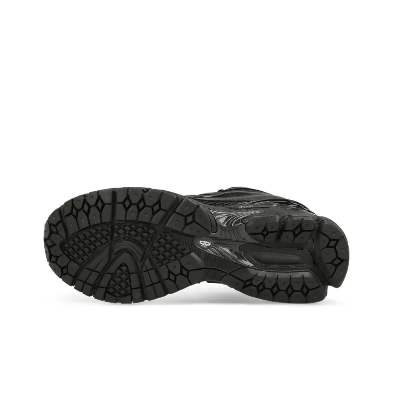 1906R X Comme Des Garcons Homme Black фото