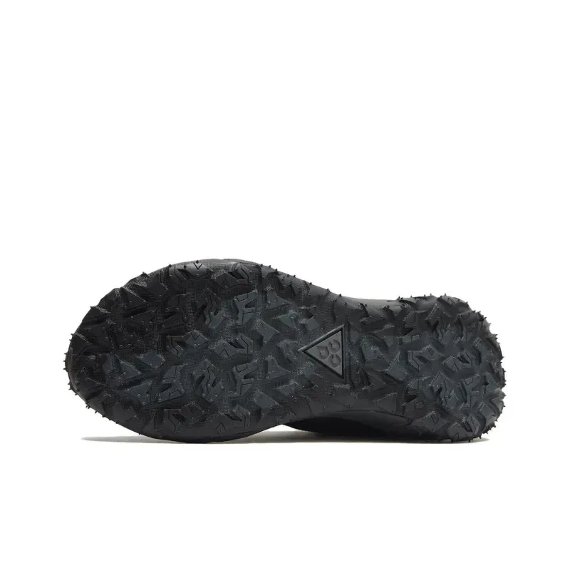 ACG Mountain Fly 2 Low Triple Black фото