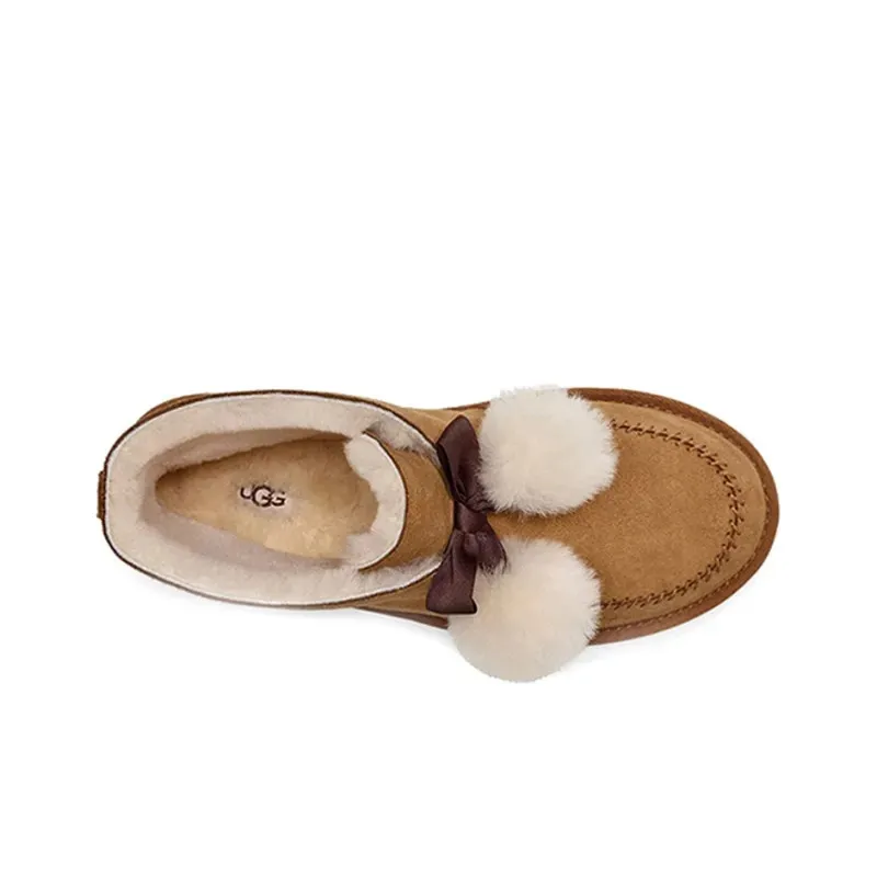 UGG Snow Boots Chestnut Brown фото