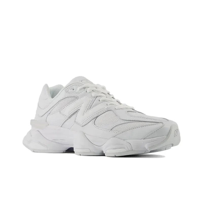 9060 Triple White фото