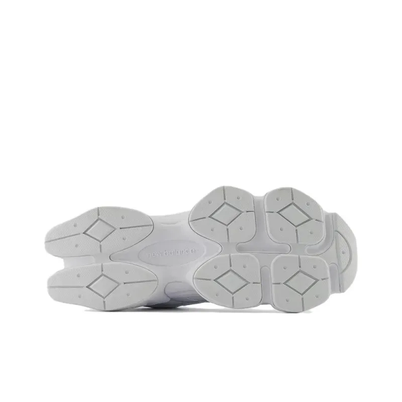 9060 Triple White фото