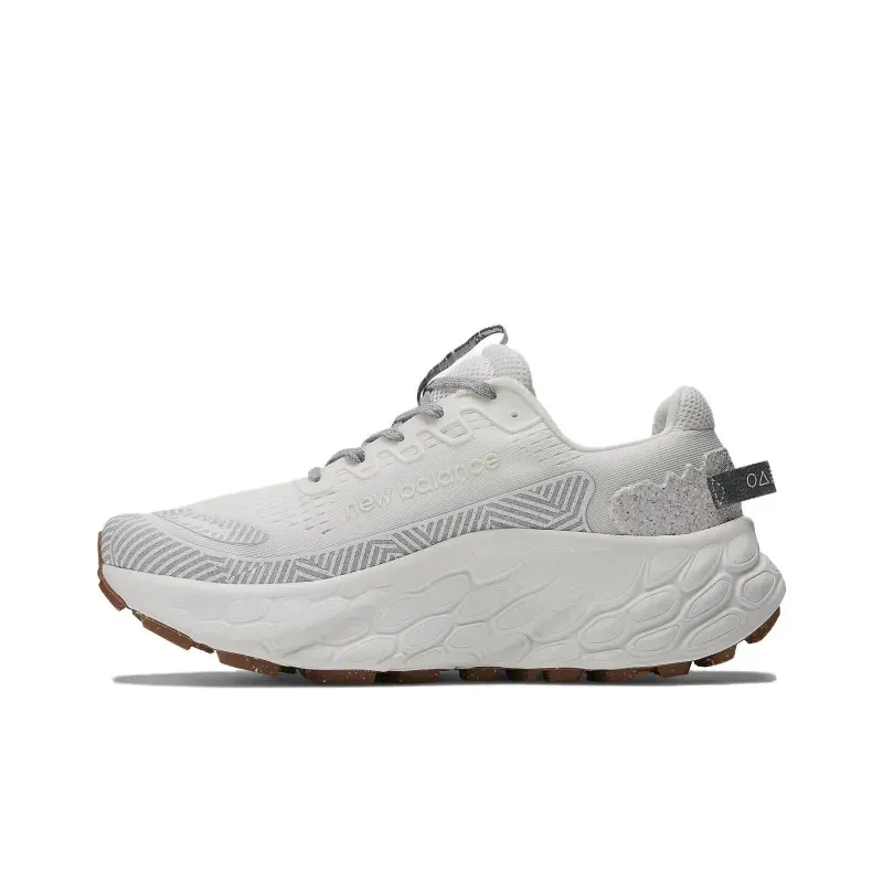 Running Shoes White/Gray фото