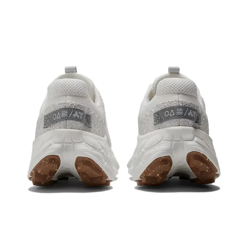 Running Shoes White/Gray фото
