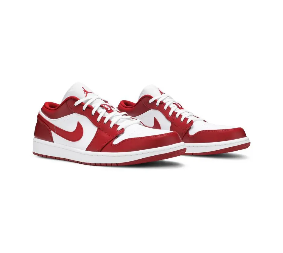 Gym Red (2020)