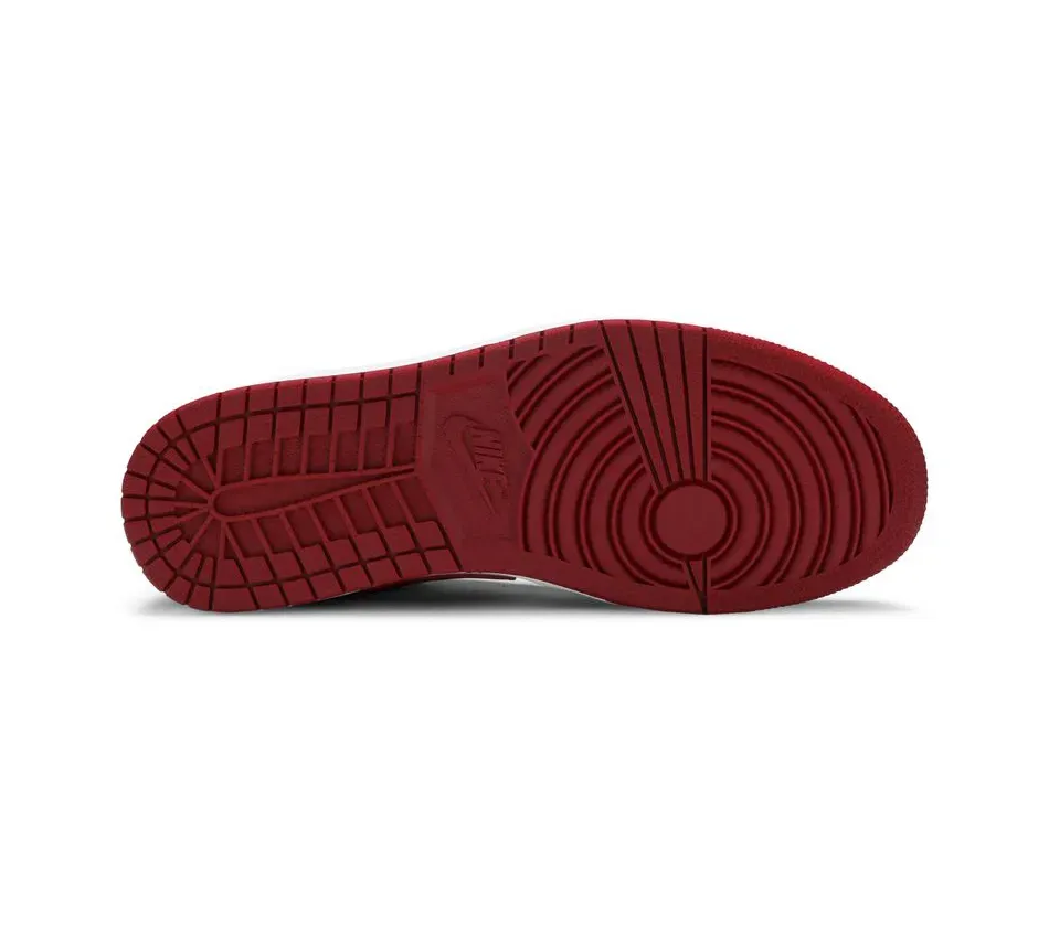 Gym Red (2020)