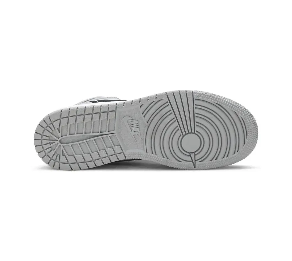GS Light Smoke Grey