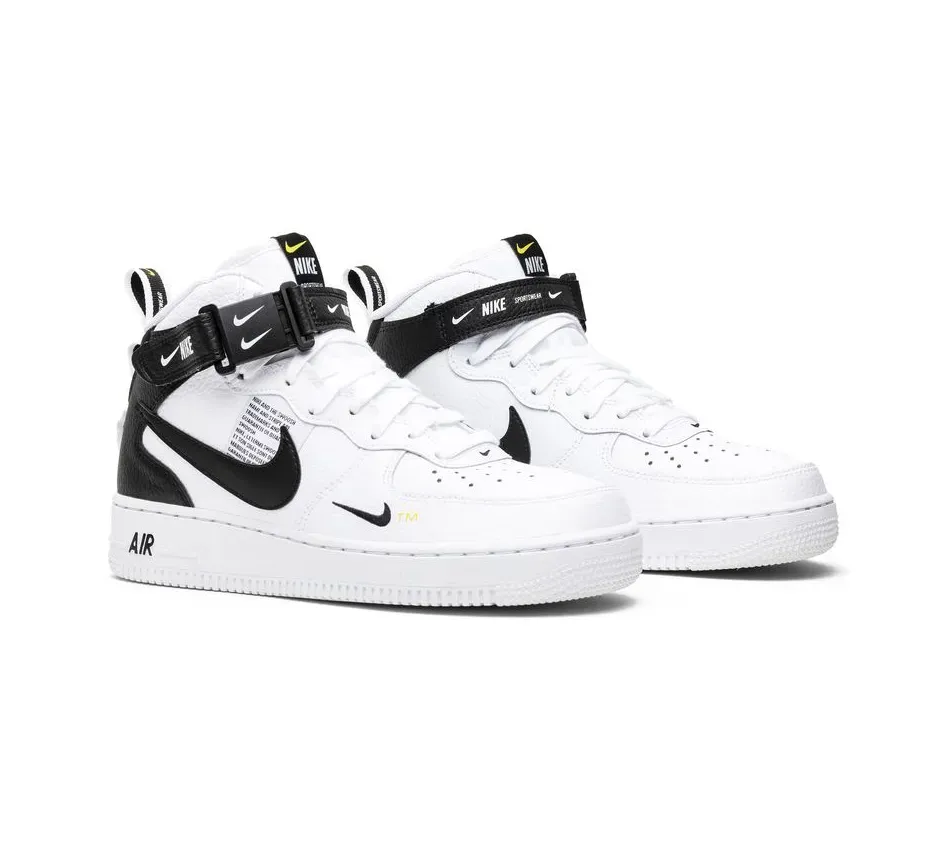 07 LV 8 White Black