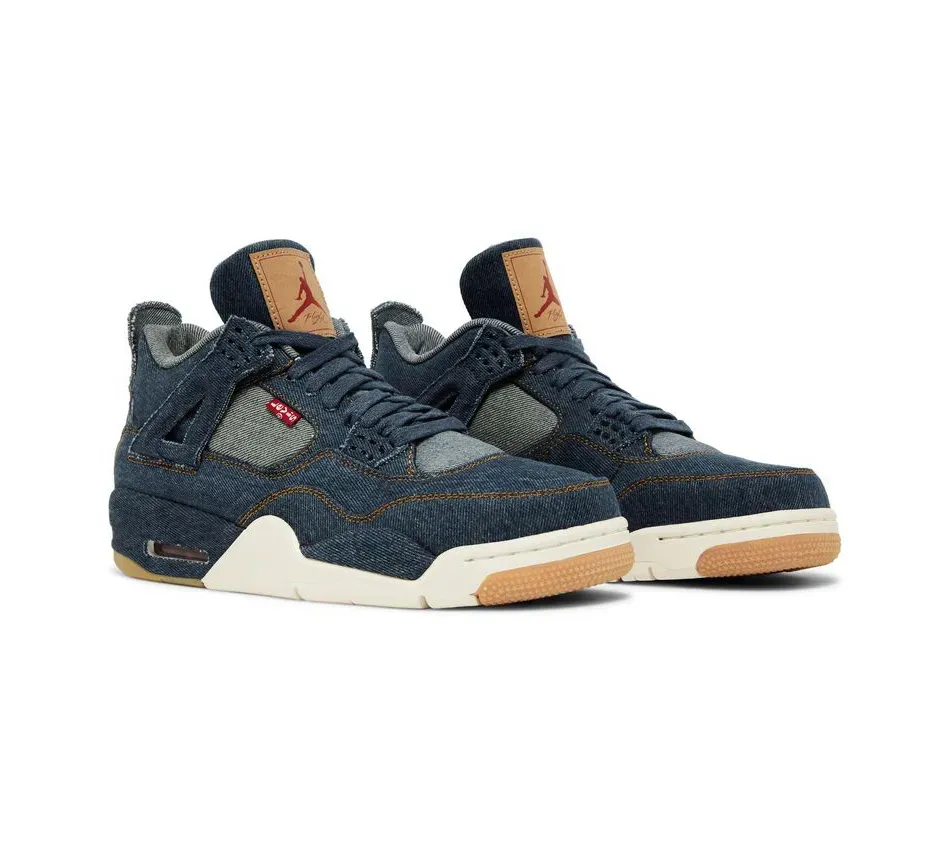 4 Retro Levis Denim фото