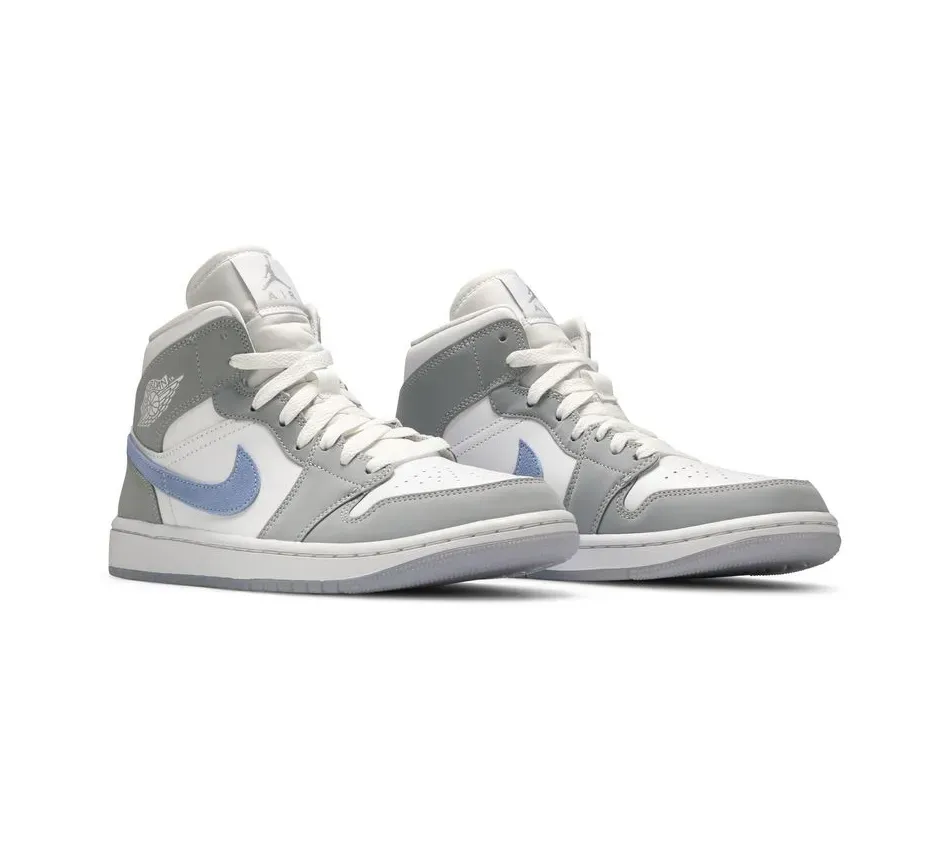 Air Jordan 1 Mid Wolf Grey Aluminum фото