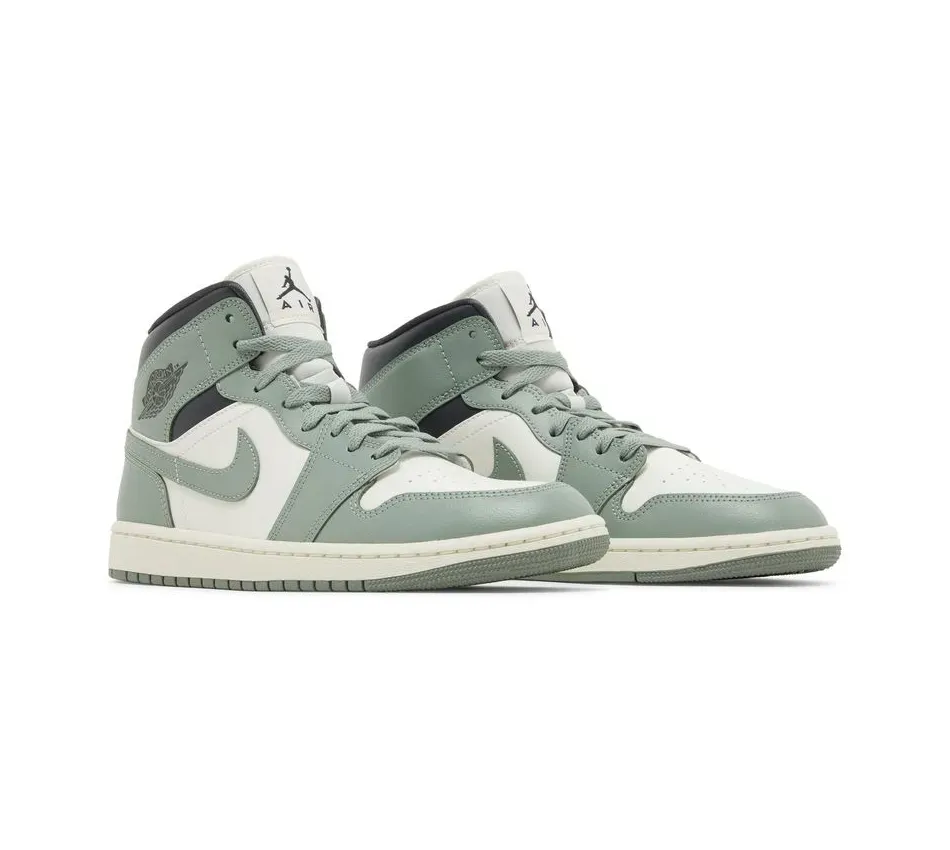 Air Jordan 1 Mid Jade Smoke фото