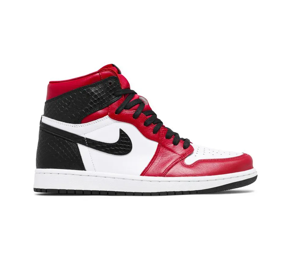 Air Jordan 1 High WMNS  Satin Snake Chicago (2020) фото