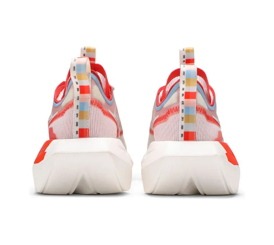 Wmns Vista Lite SE Summit White Team Orange