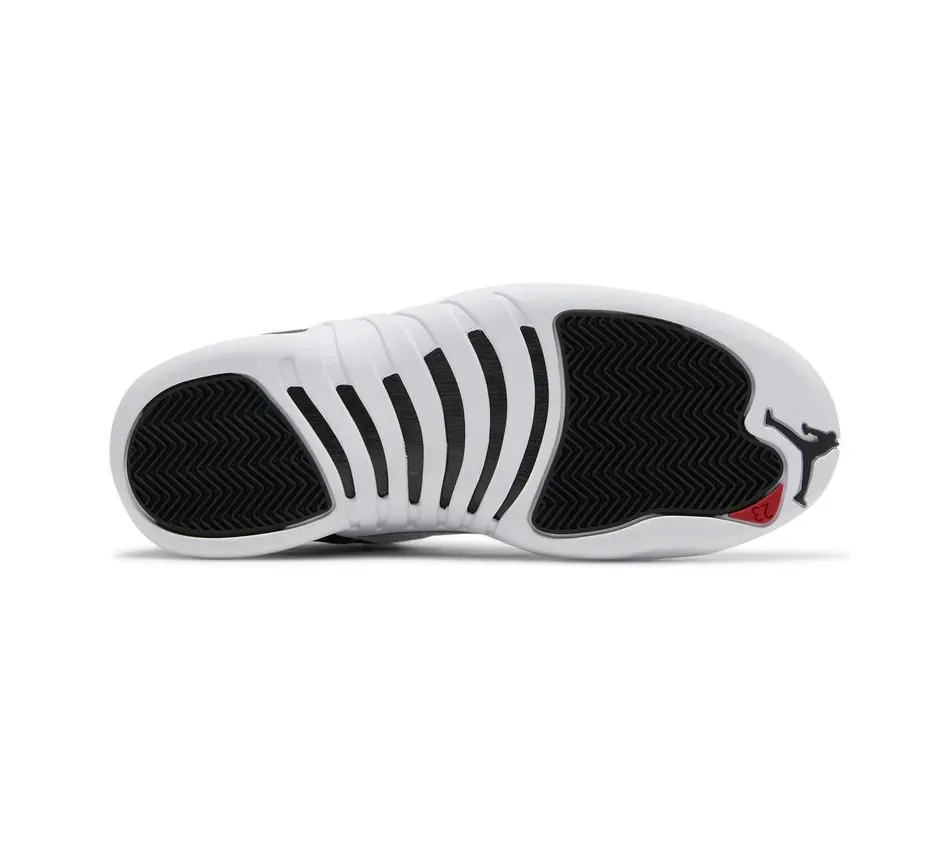 Air Jordan 12 Retro Playoff 2022 фото