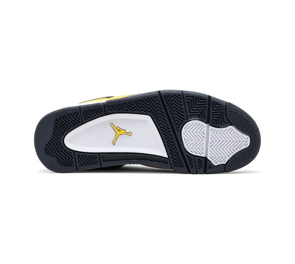 Air Jordan 4 Retro Lightning 2021 фото