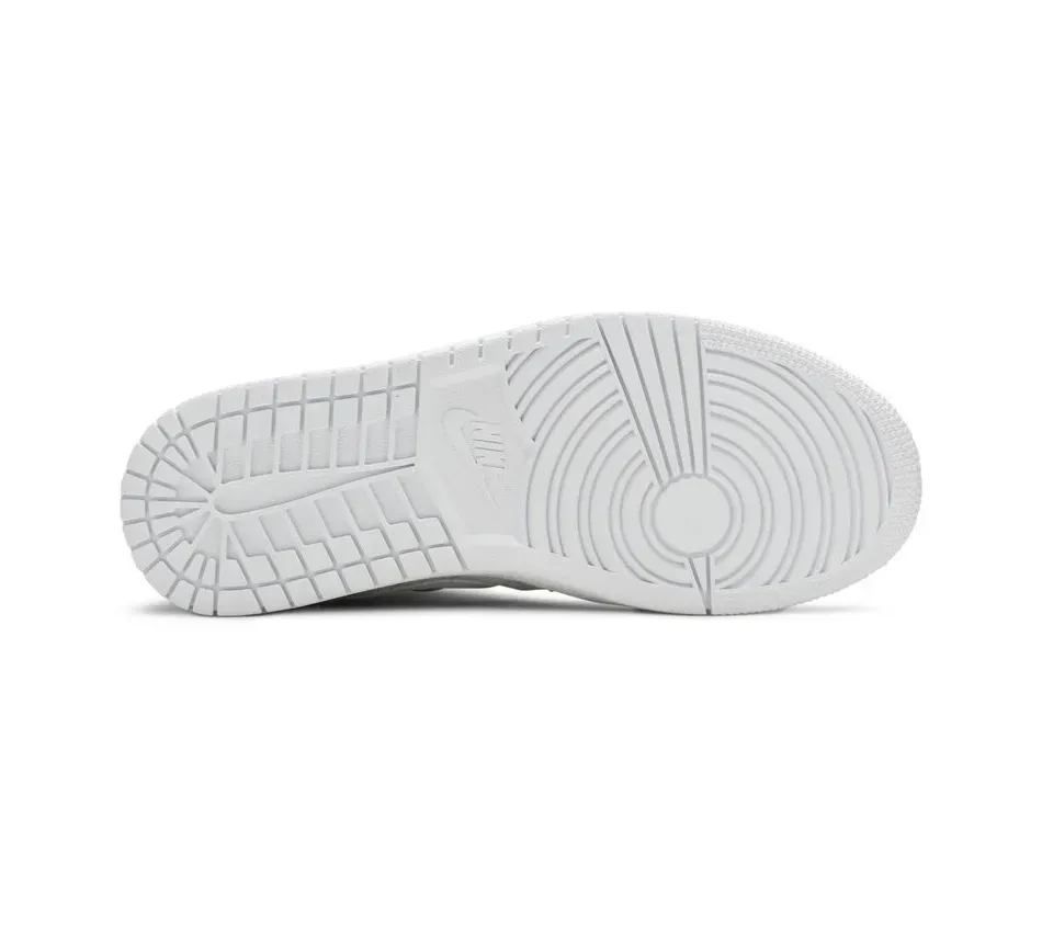 Air Jordan 1 Mid 1 Mid SE White Quilted фото