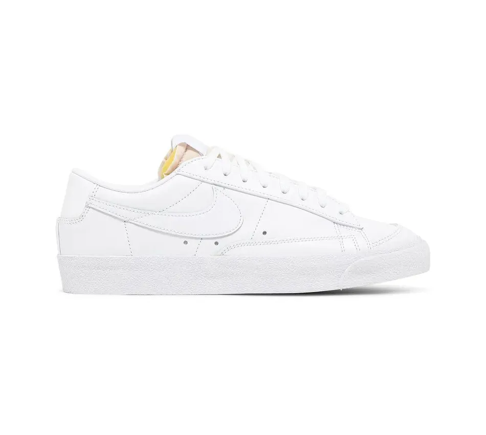 Низкие кроссовки Nike Blazer Low'77 Triple White (Белый) Унисекс