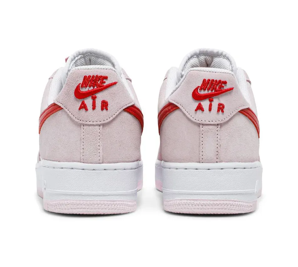 Air Force 1 Low 07 QS Valentines Day Love Letter фото