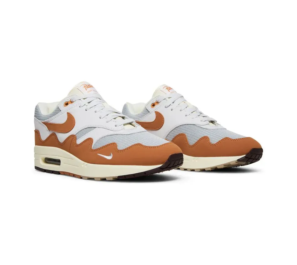 Air Max 1 Patta x Air Max 1 Monarch фото