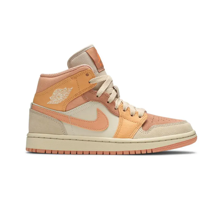 WMNS 1 Mid Apricot Orange (2021) фото